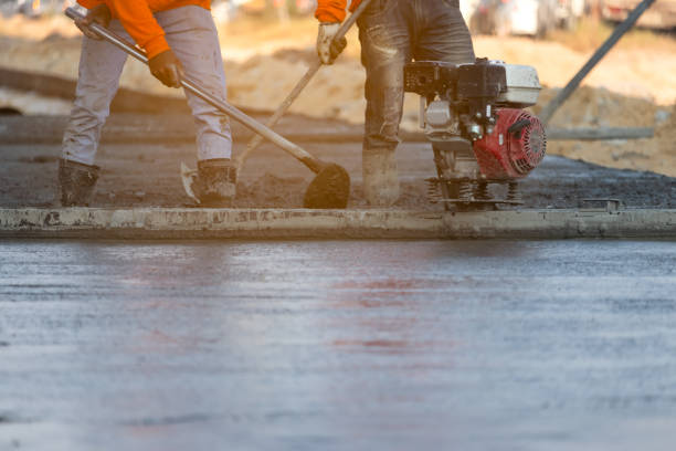 Best Concrete Contractor Near Me  in Euclid, OH
