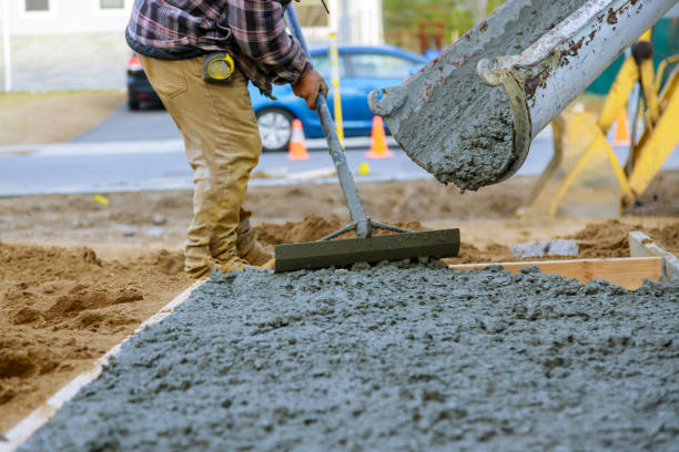 Best Affordable Concrete Contractor  in Euclid, OH